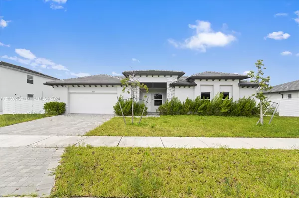 19104 SW 133rd Ct,  Miami,  FL 33177