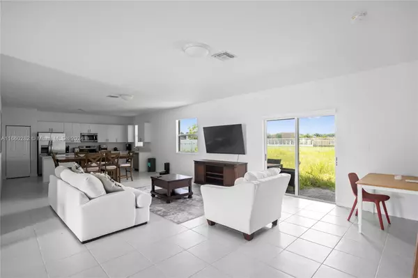 Miami, FL 33177,19104 SW 133rd Ct