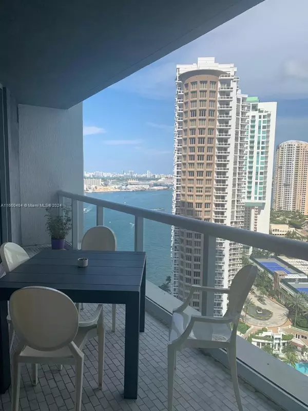 Miami, FL 33131,465 Brickell Ave #2405