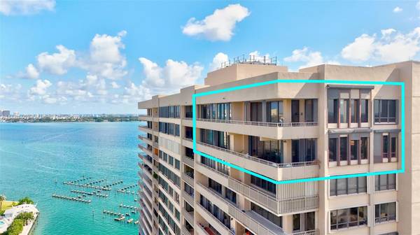 11113 Biscayne Blvd #PH1, Miami, FL 33181