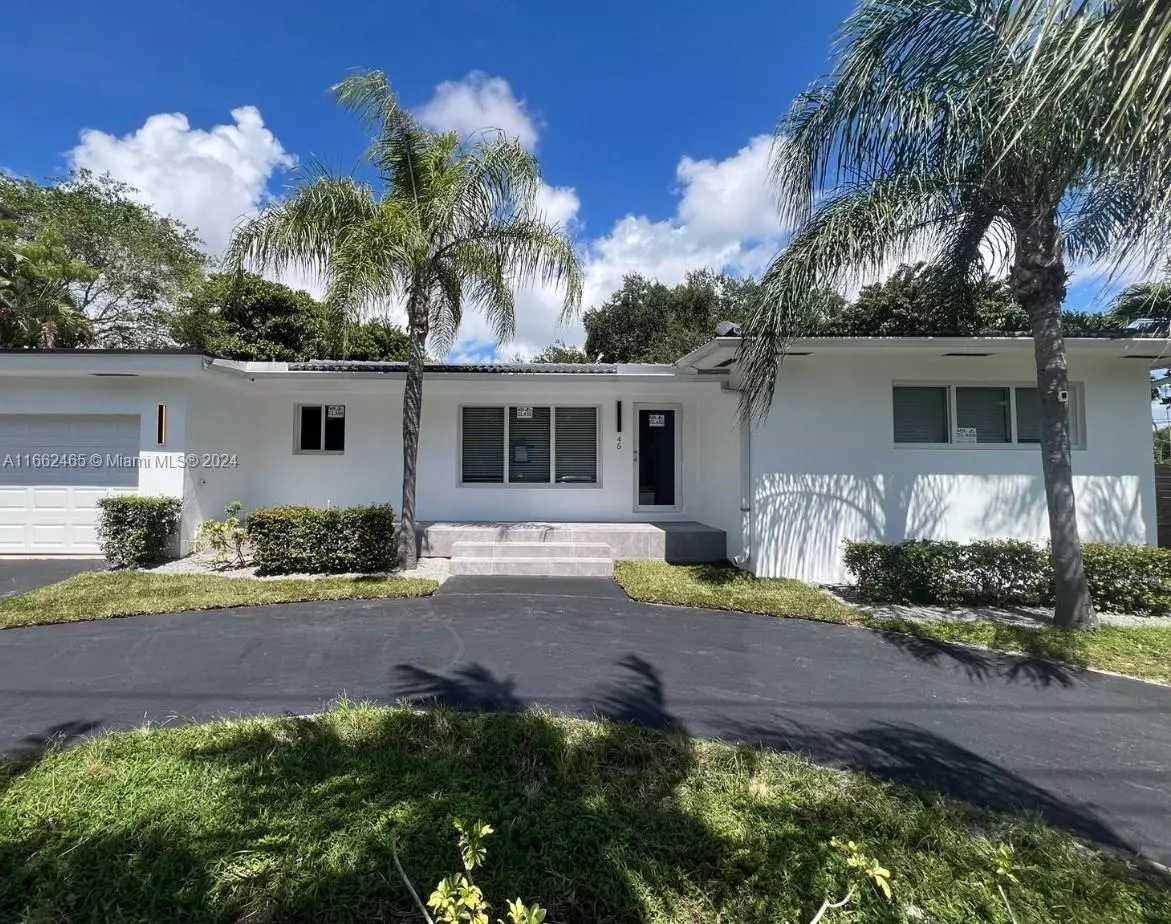 Miami Shores, FL 33150,45 NW 103rd St