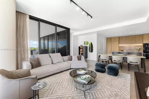 Miami Beach, FL 33154,8701 Collins Ave #306