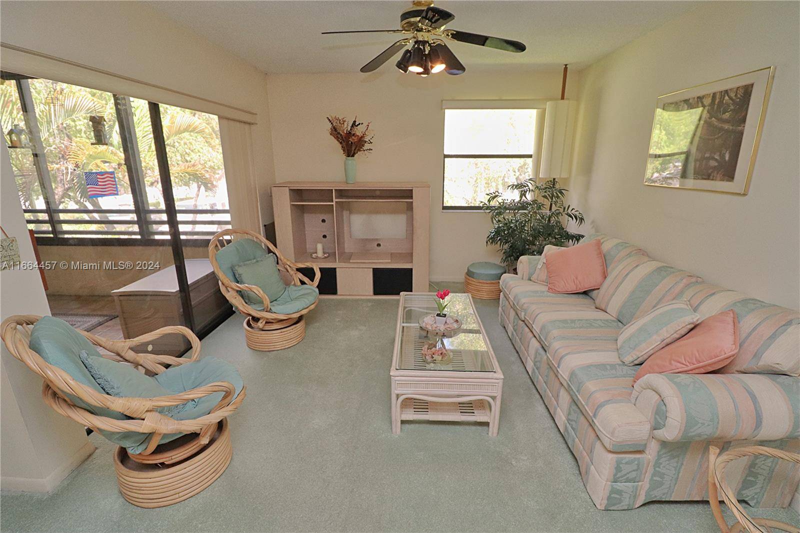 Pembroke Pines, FL 33026,11519 NW 10th St #11519