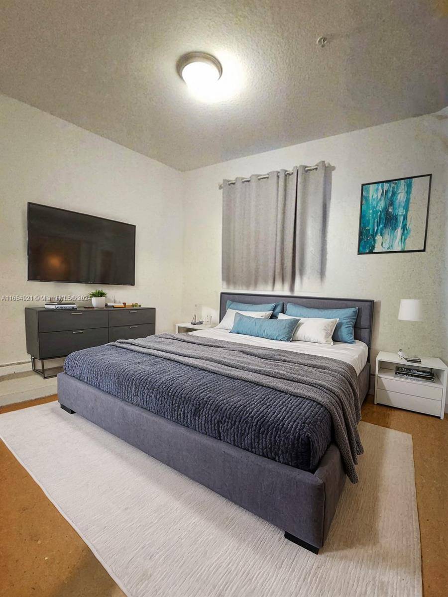 Pembroke Pines, FL 33027,14766 SW 10th St #10506