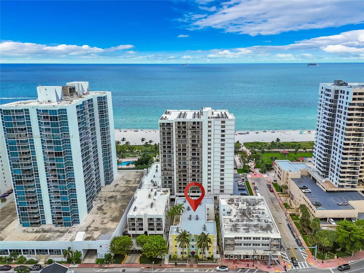 Miami Beach, FL 33140,2615 Collins Ave #21