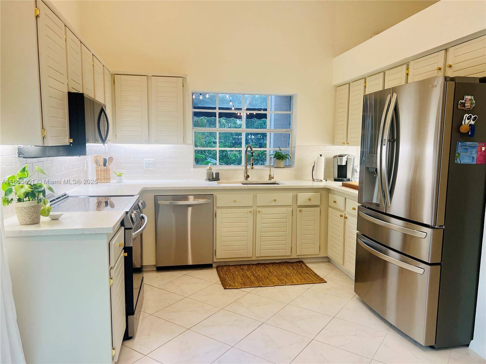 Palm Beach Gardens, FL 33418,Address not disclosed