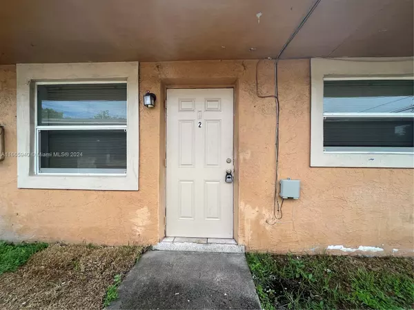 Pompano Beach, FL 33069,3024 NW 2nd St #1-3