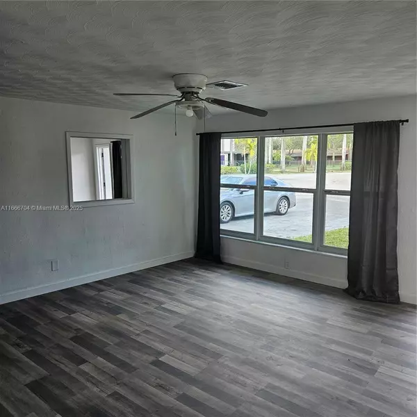 Pompano Beach, FL 33064,3191 NE 11th Ave