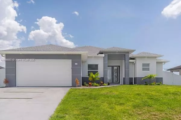 2214 Kismet PKWY W, Cape Coral, FL 33994