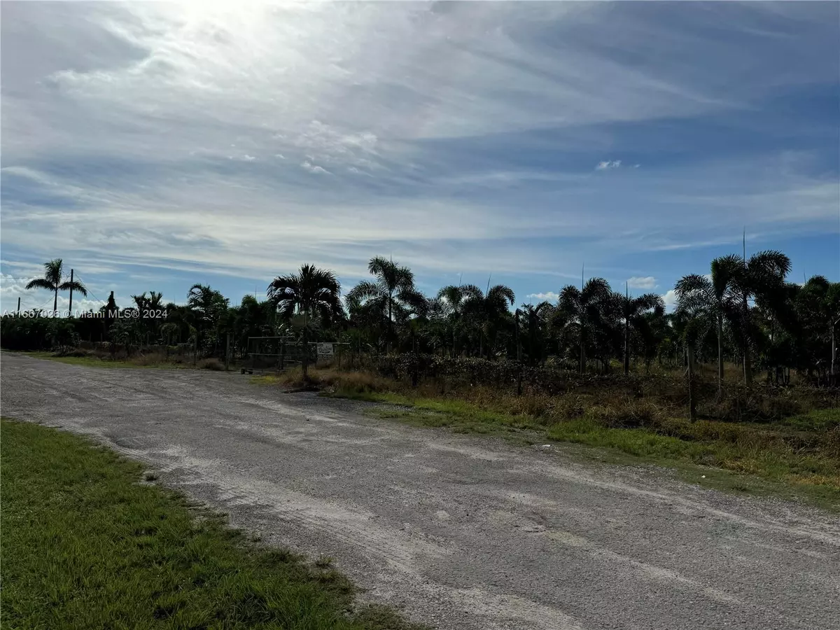 Unincorporated Dade, FL 33187,19100 SW 188 St