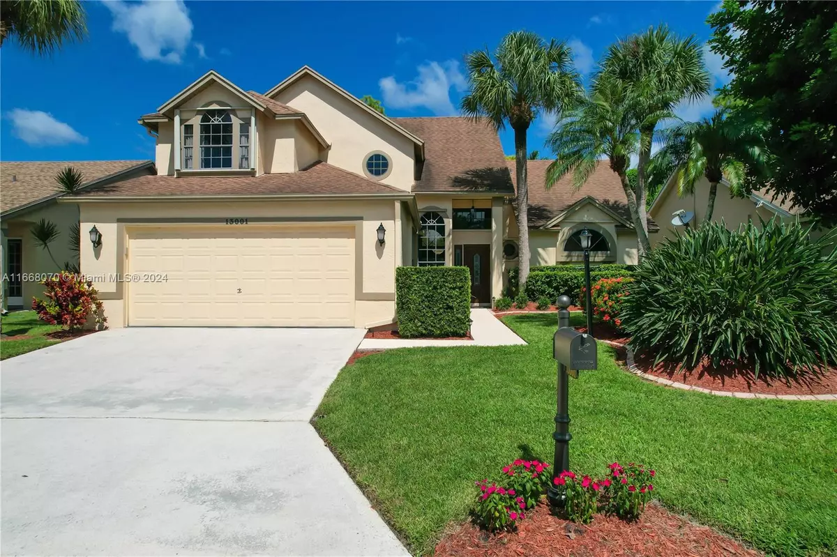 Wellington, FL 33414,13001 Blue Lake Dr