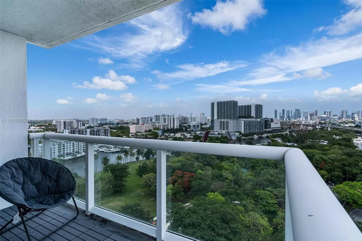 Miami, FL 33125,1871 NW S River Dr #1701