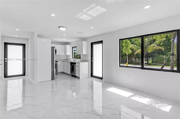 Miami, FL 33147,8016 NW 14th PL