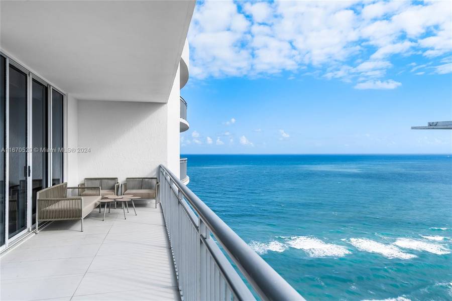 17375 Collins Ave #2603, Sunny Isles Beach, FL 33160