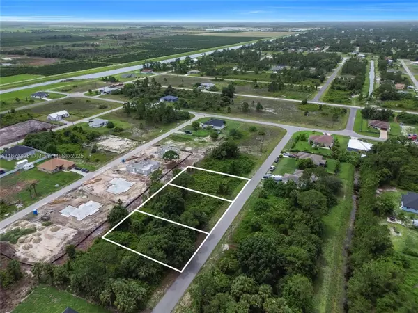 Lehigh Acres, FL 33974,757 Milano Ave S