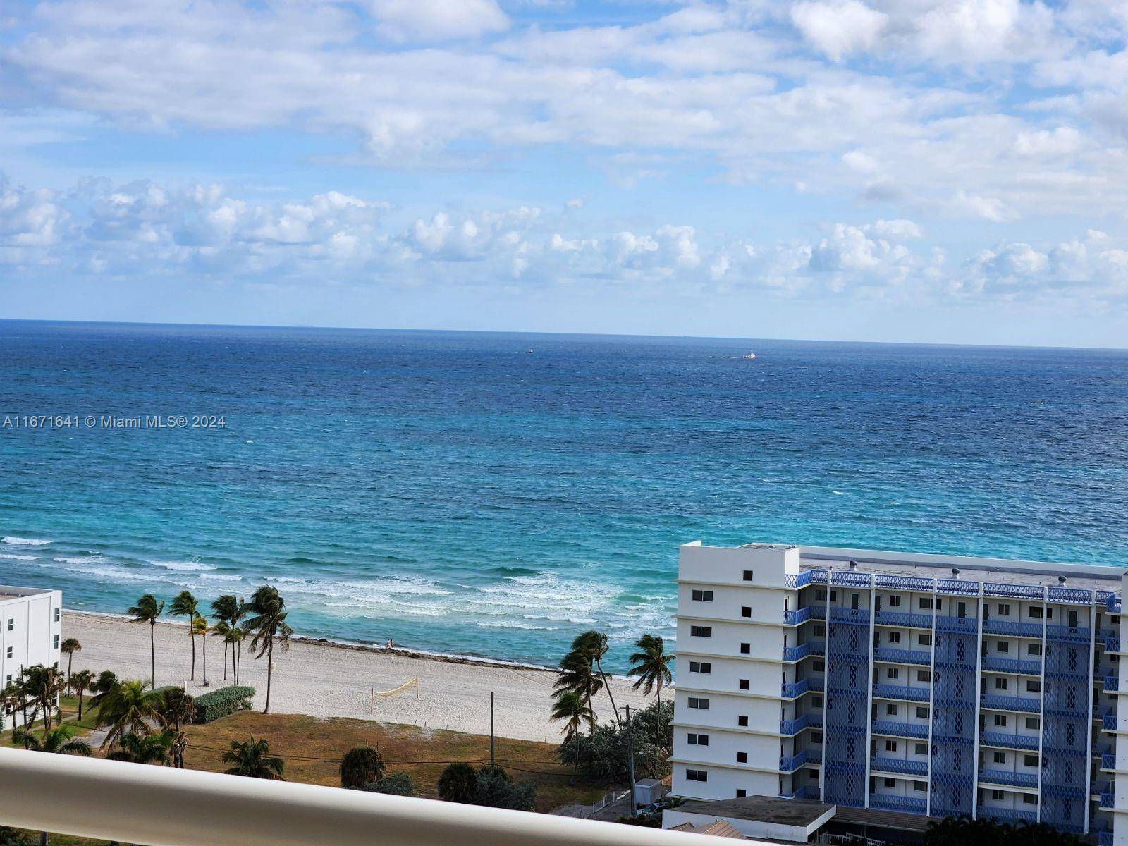 Hollywood, FL 33019,1600 S Ocean Dr #18J
