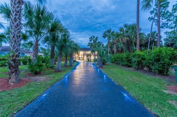 Naples, FL 34120,1740 16th St