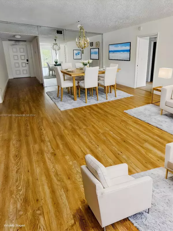 Pompano Beach, FL 33069,4020 W Palm Aire Dr #203