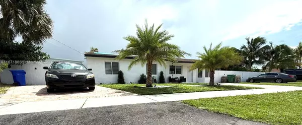 Fort Lauderdale, FL 33317,4521 SW 22nd Ct #1