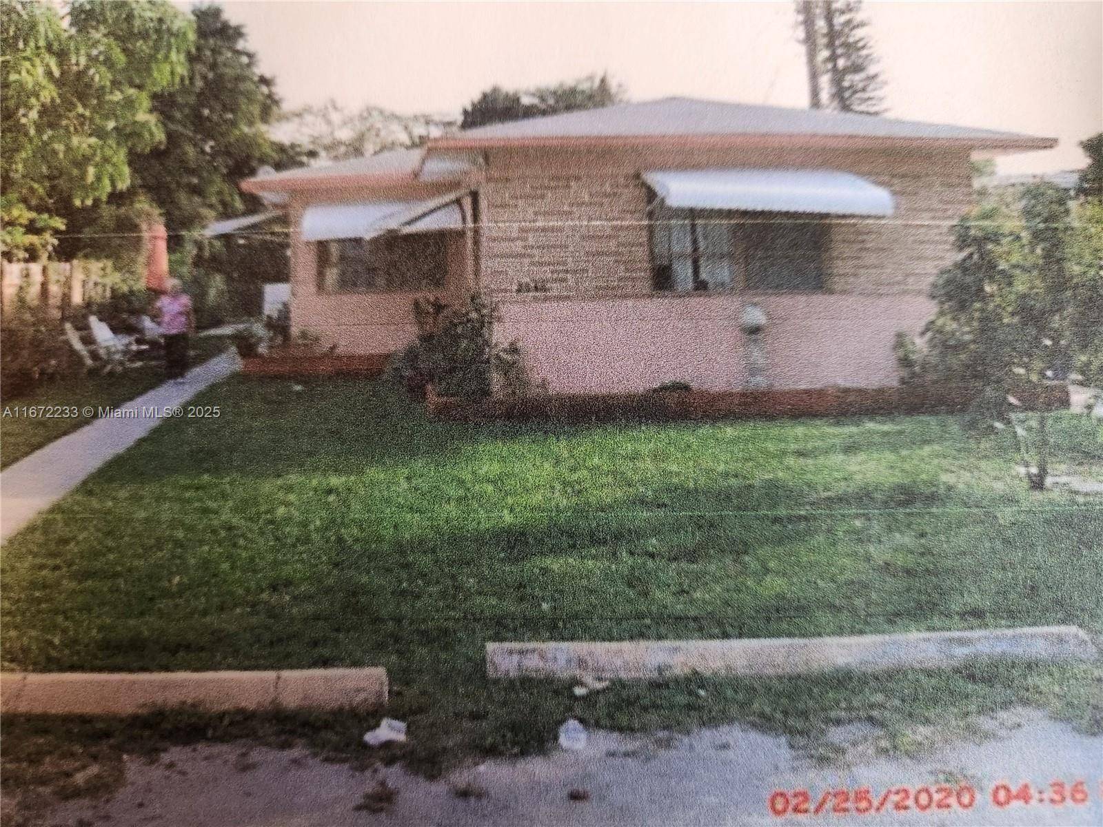 2546 Dewey St #1, Hollywood, FL 33020