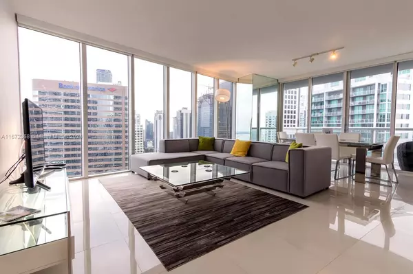 Miami, FL 33131,485 Brickell Ave #3508