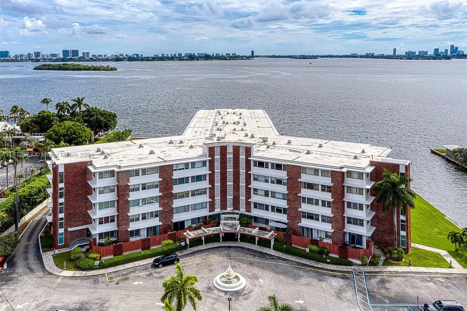 Miami Shores, FL 33138,1700 NE 105th St #213