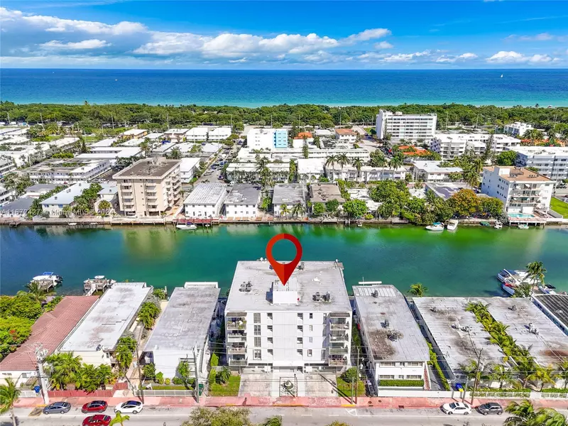 8305 Crespi Blvd #3C, Miami Beach, FL 33141