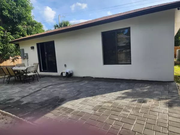 Delray Beach, FL 33444,413 SW 10th St