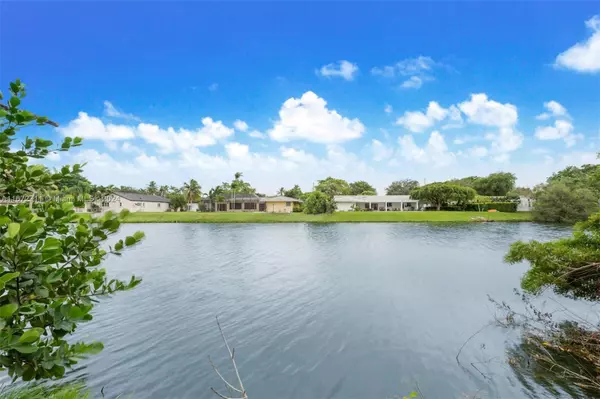 Pinecrest, FL 33156,7240 SW 109th Terrace