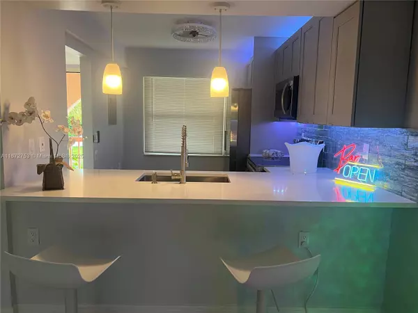 Coconut Creek, FL 33066,1208 Bahama Bend #B2