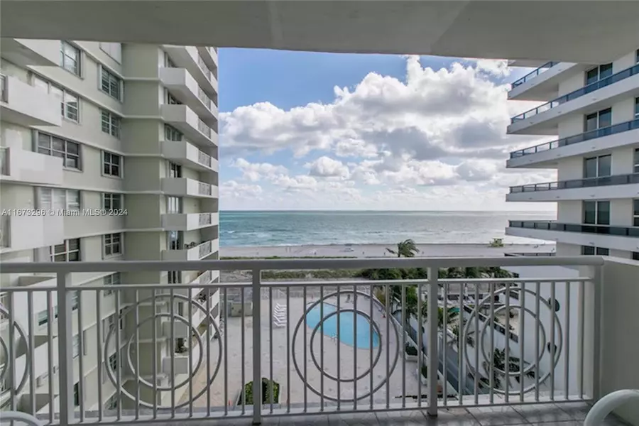 5825 Collins Ave #7K, Miami Beach, FL 33140