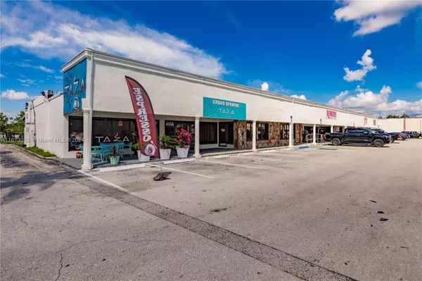 Fort Myers, FL 33901,4434-4458 Cleveland Ave
