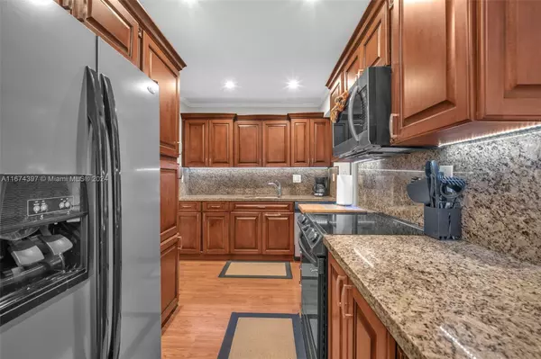 Miami, FL 33143,8335 SW 72nd Ave #312D