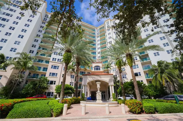 19900 E Country Club Dr #307, Aventura, FL 33180