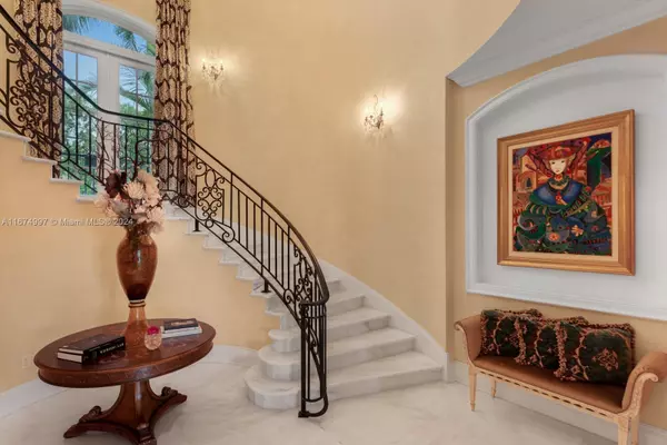 Coral Gables, FL 33156,33 Arvida Pkwy