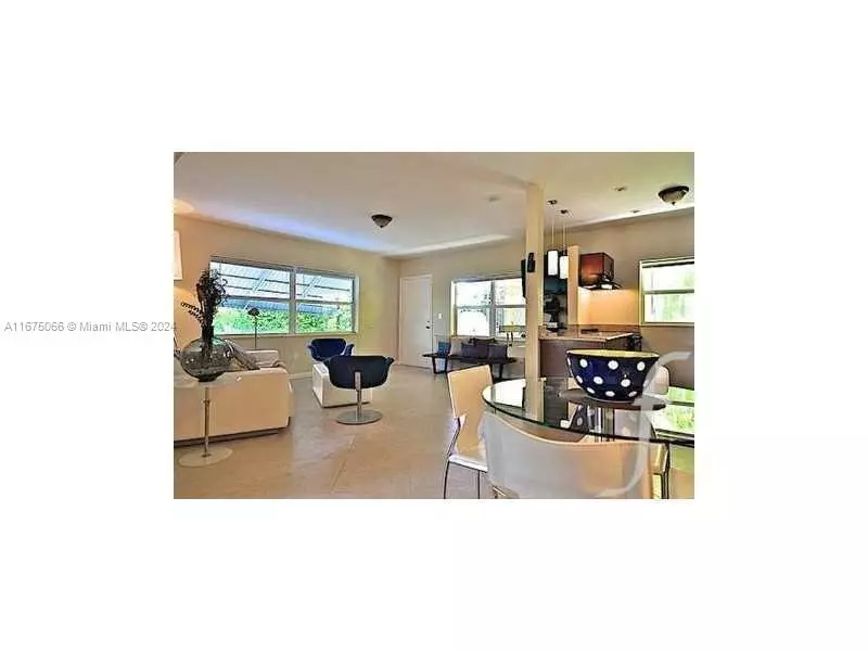 101 Collins Ave #1, Miami Beach, FL 33139