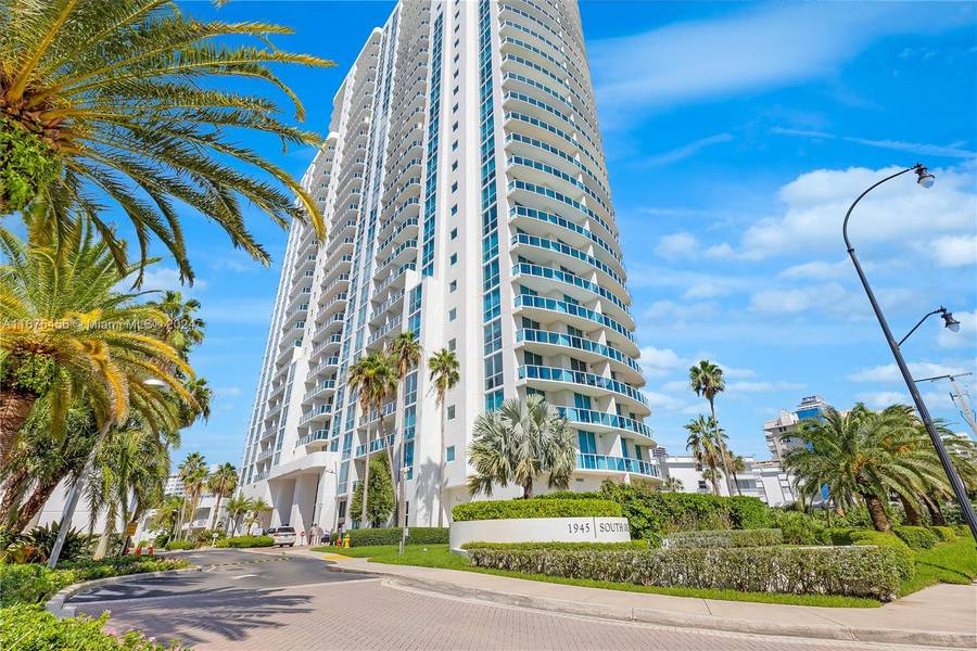 1945 S Ocean Dr #1810, Hallandale Beach, FL 33009