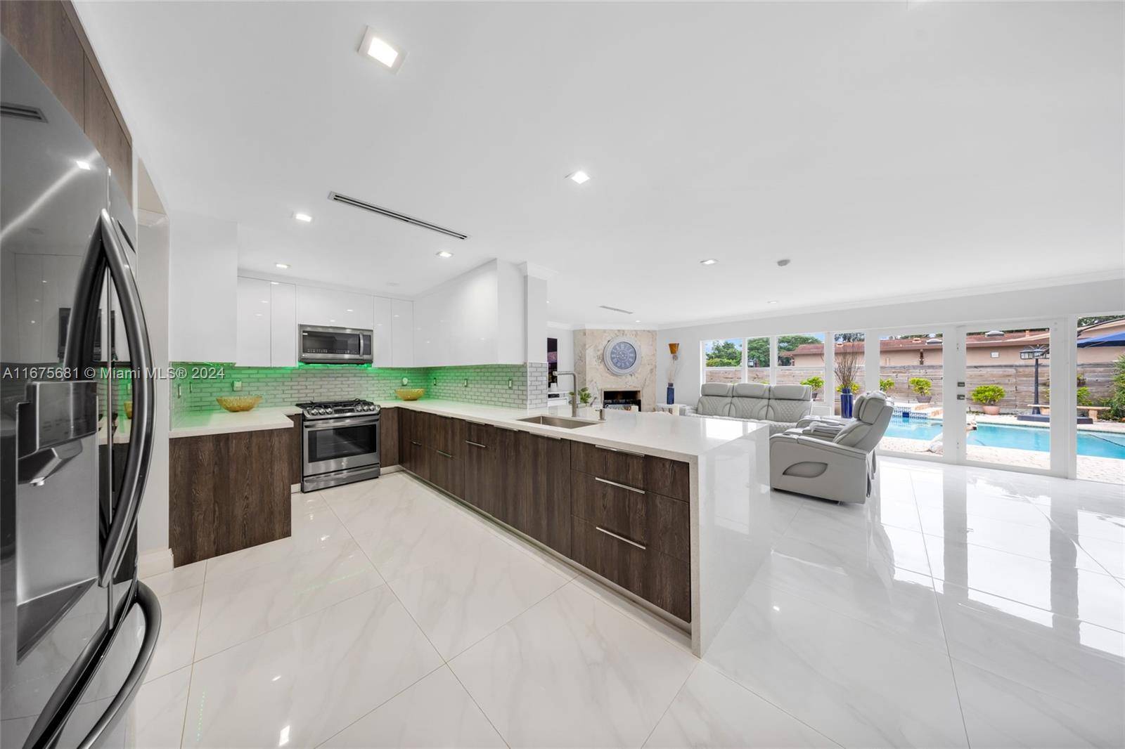Pembroke Pines, FL 33024,9051 NW 20th St