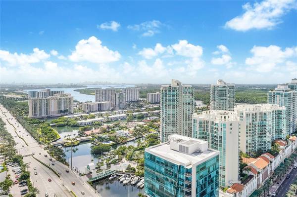 Sunny Isles Beach, FL 33160,16699 Collins Ave #3307