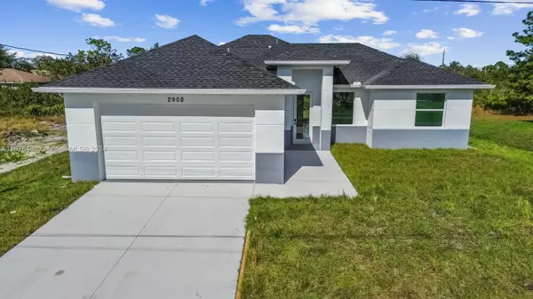 2908 SW 13 st, Lehigh Acres, FL 33976