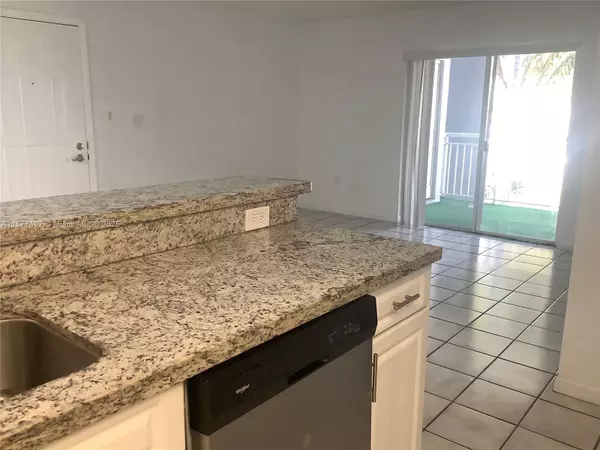 Cutler Bay, FL 33189,8590 SW 212th St #203