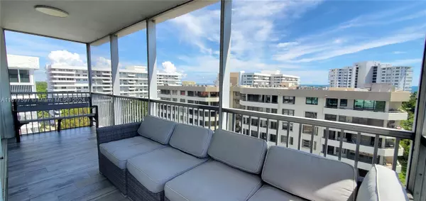 Key Biscayne, FL 33149,150 Ocean Lane Dr #10E