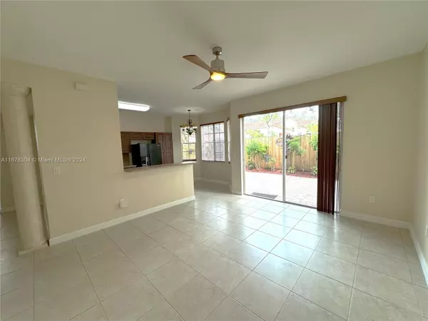 Miami, FL 33183,8101 SW 118th Ct