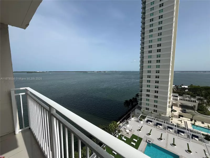 770 Claughton Island Dr #1414, Miami, FL 33131