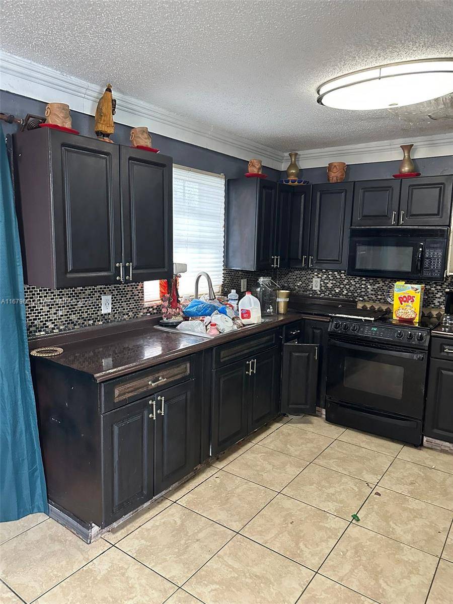Lake Worth, FL 33461,4204 Kirkland Ln