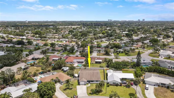 Palm Beach Gardens, FL 33410,9714 Bluebell St