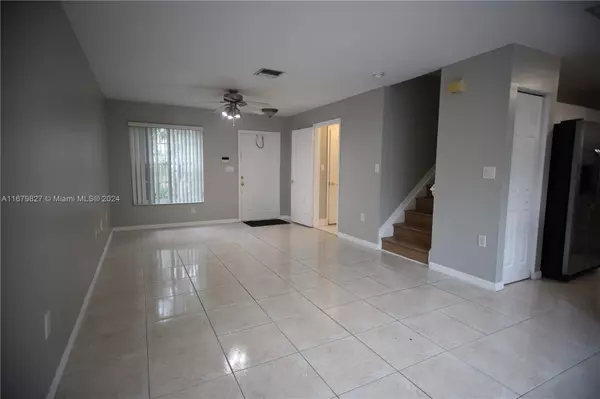 Pembroke Pines, FL 33028,2226 NW 170th Ave #2226