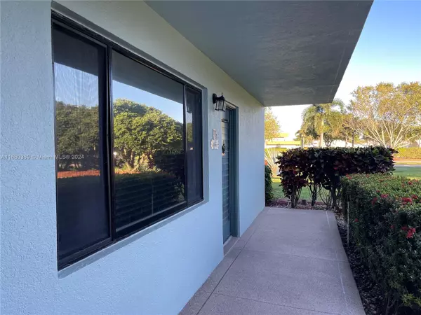 Delray Beach, FL 33484,15072 Ashland Pl #105