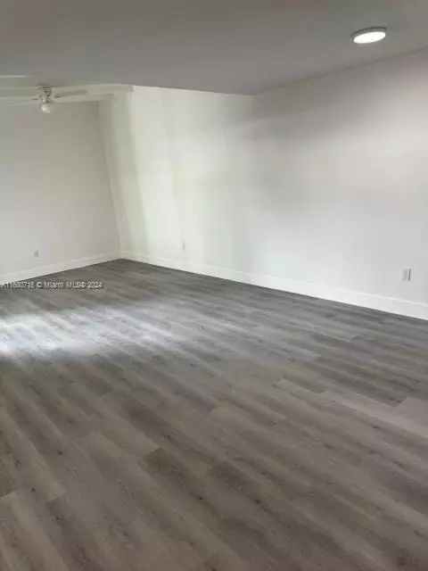 Miami, FL 33173,6516 SW 113 CT #0