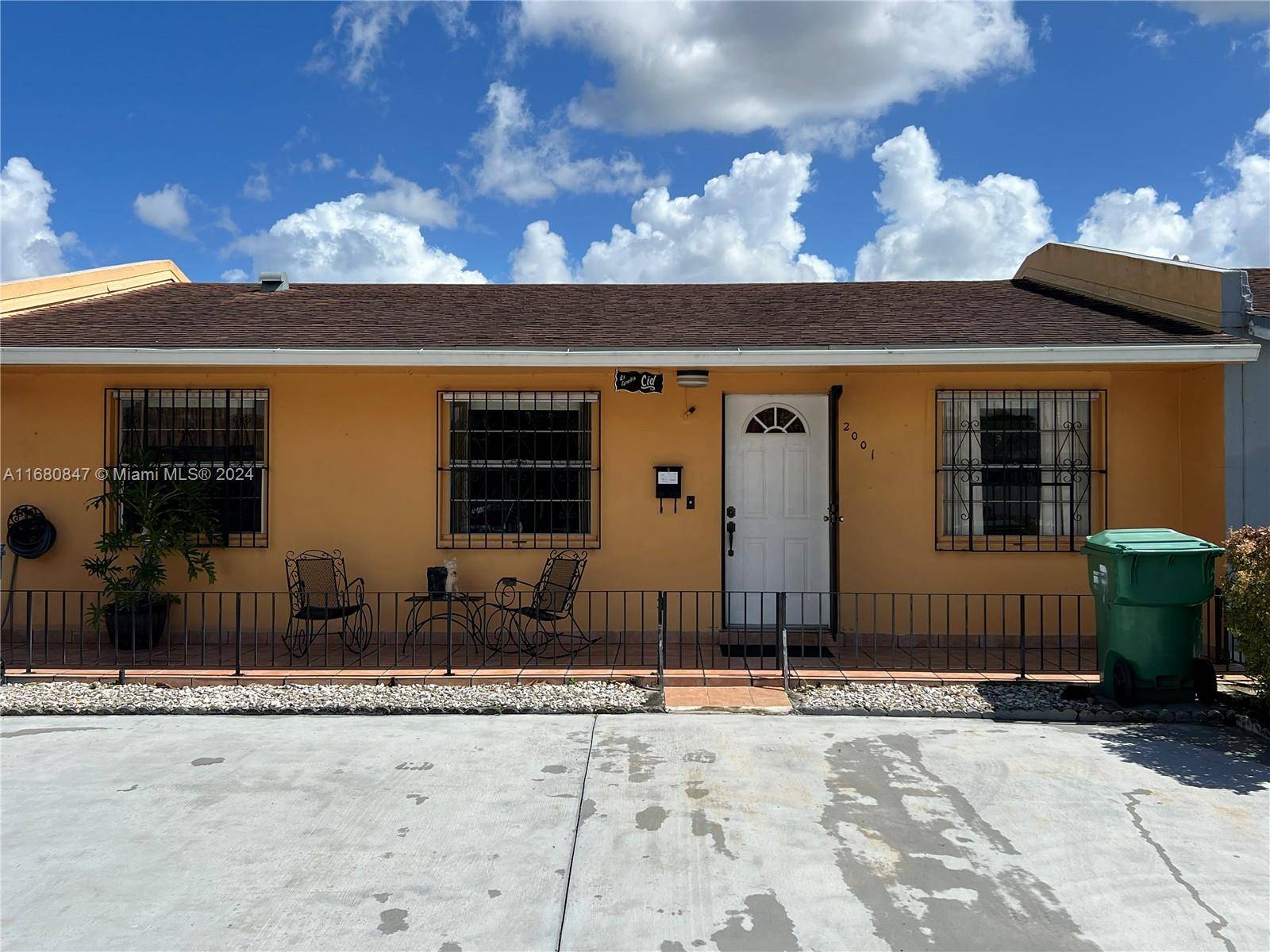 Miami, FL 33175,2001 SW 131st Ct